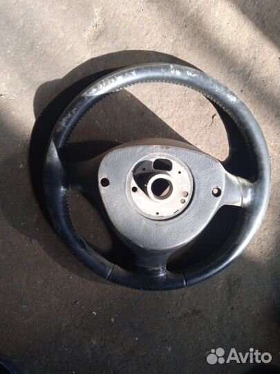 Руль Volkswagen Golf