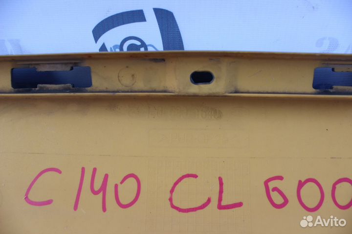 Накладка на правый порог Mercedes CL-Class C140