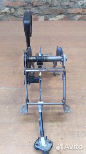 Ручка стояночного тормоза Каптива