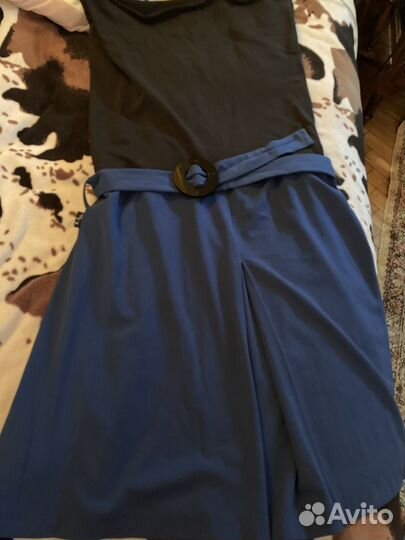 Шесть разных платьев