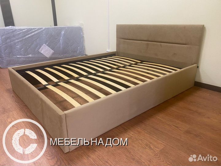 Кровать двухспальная