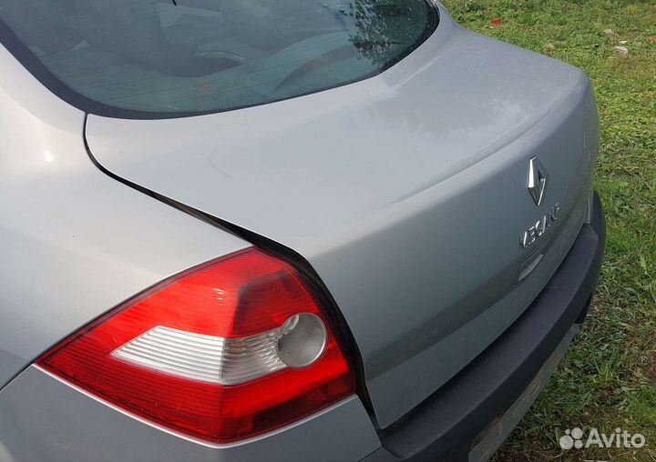 Крышка багажника Renault Megane 2