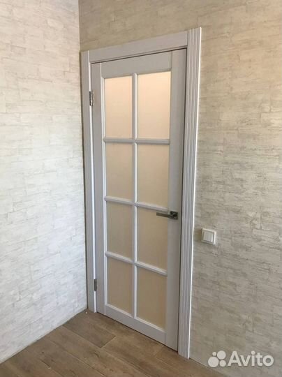 Межкомнатная дверь со стеклопакетом