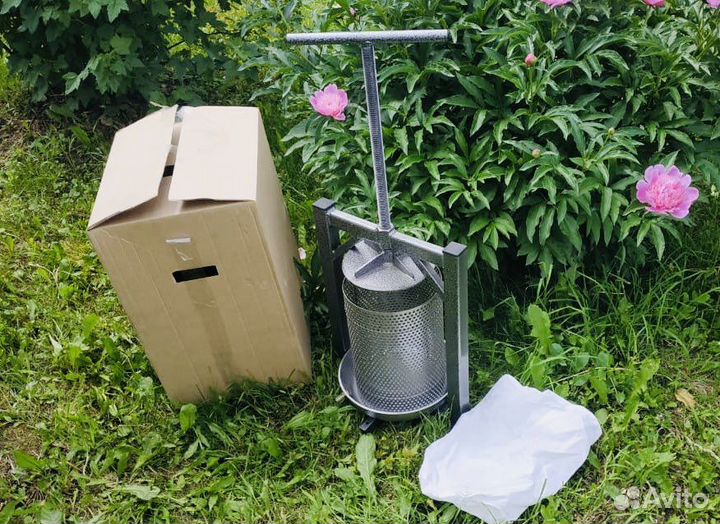 Соковыжималка пресс винтовая