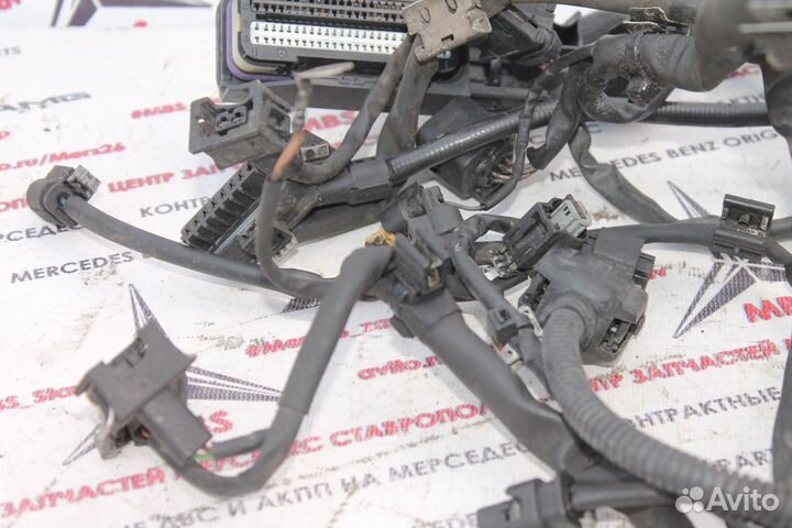 Проводка двигателя M271 Turbo W204 Мерседес