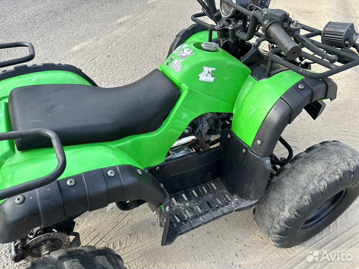 Б/у квадроцикл 125 кубов на полном ходу