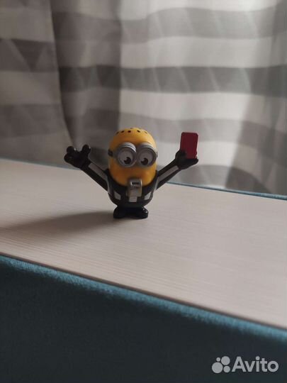 Миньоны из Макдональдса