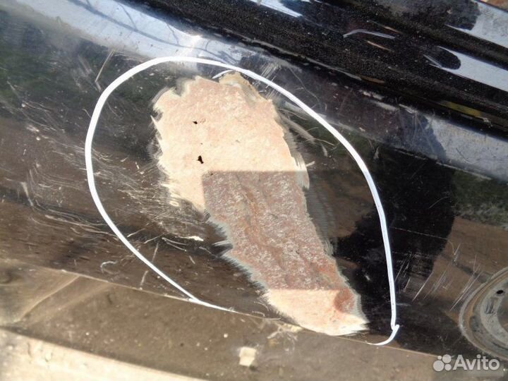 Крышка багажника Toyota