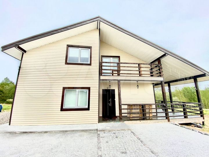 Дом 228 м² на участке 30 сот.