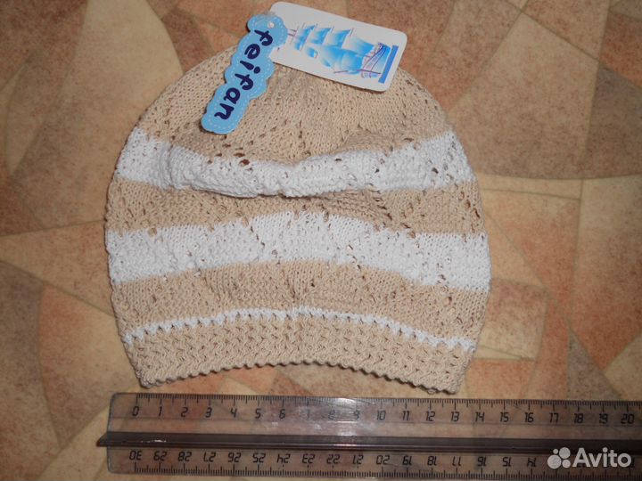 Новая вязаная шапочка