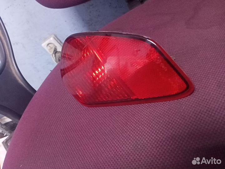 Фонарь задний mitsubishi outlander 3