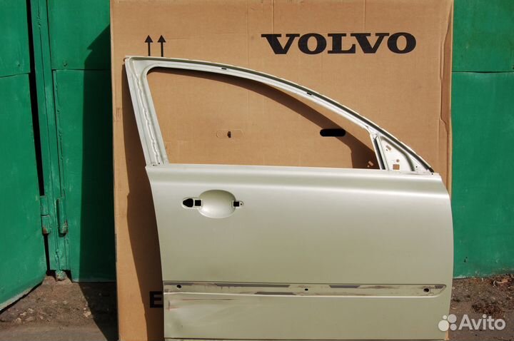 Volvo S40 Дверь передняя правая