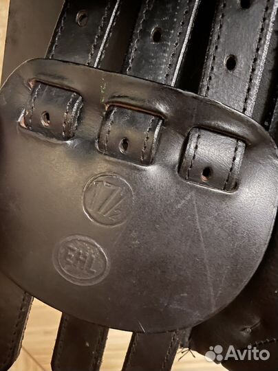 Седло для лошади новое