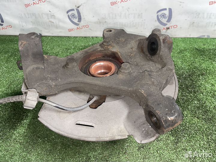 Ступица передняя правая Cadillac Escalade GMT900