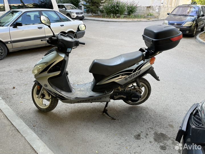 Скутер SpeedGear