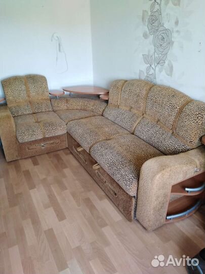 Угловой диван