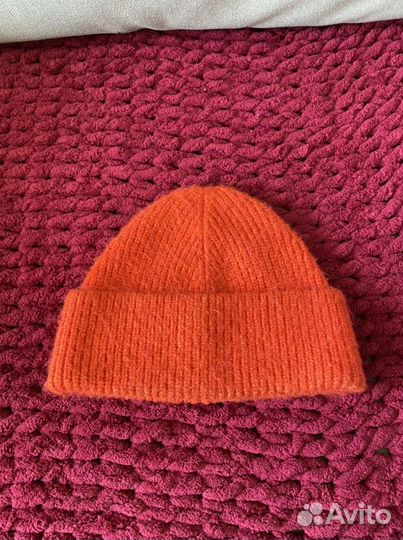 Береты, шапки