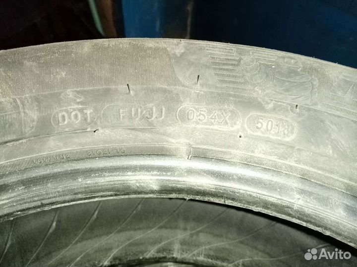 Michelin Primacy 4 235/55 R17