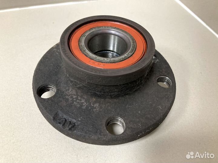 Ступица задняя Skoda Fabia 1.2 cgpa 2010-2015 г.в