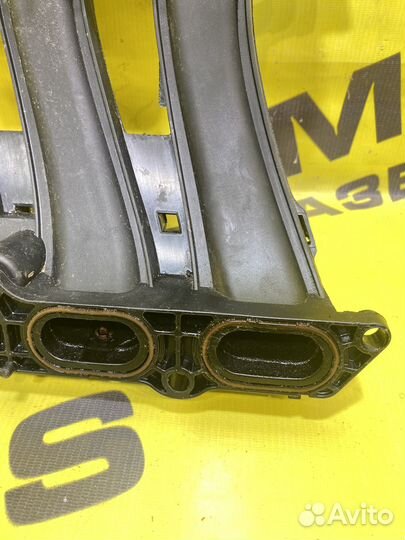 Коллектор впускной Renault Sandero 2