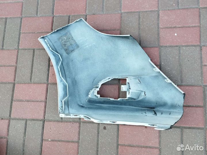 Кусок бампера переднего Opel Astra J GTC