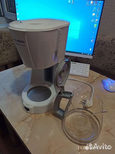 Кофеварка, 1200 мл