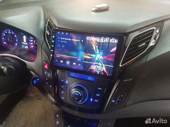 Магнитола Teyes X1 WiFi 2/32 на Hyundai I40