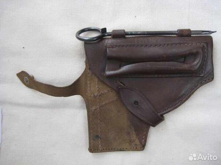 Кобура из кожи
