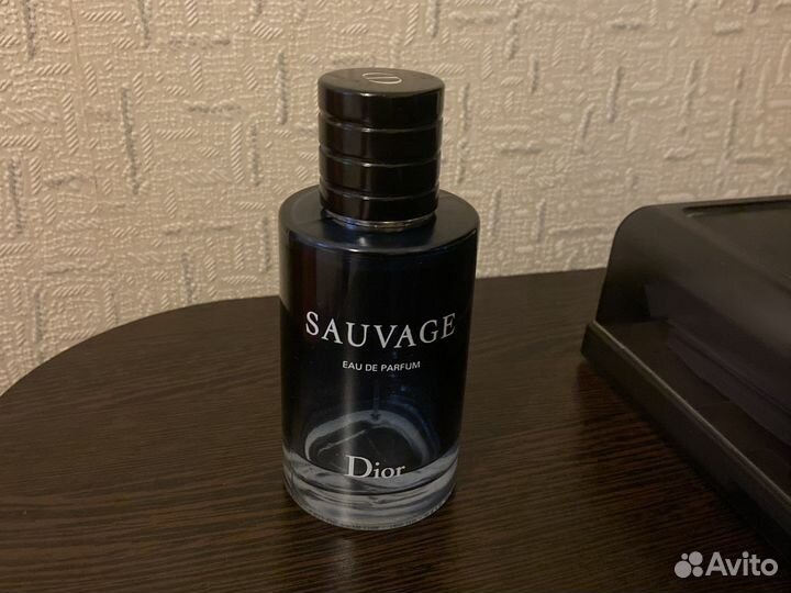 Парфюмерная мужская вода Christian Dior Sauvage