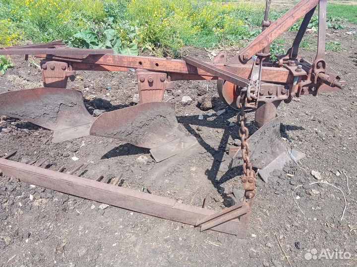 Плуг ЛесАгроМаш ПЛН-3-35, 1992