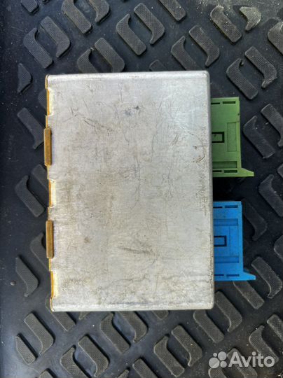 Блок управления комфортом CCM BMW E34