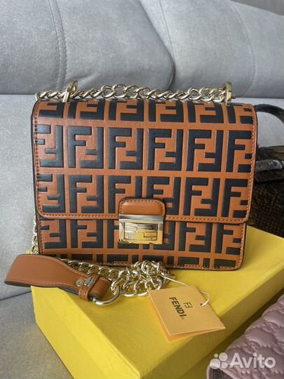 Сумки женские новые