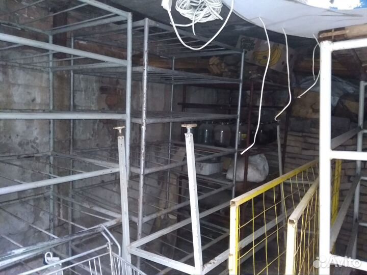 Стеллажи разные для склада, кухни общепита б/у