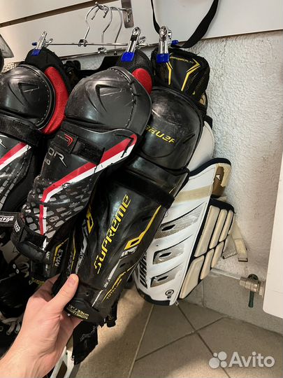 Хоккейные трусы нагрудники щитки