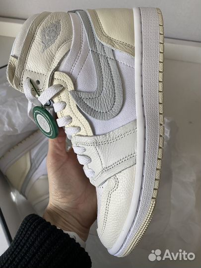 Кроссовки Nike air jordan женские 37,5 р