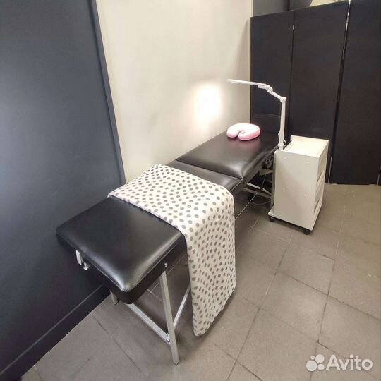 Кушетка для наращивания ресниц