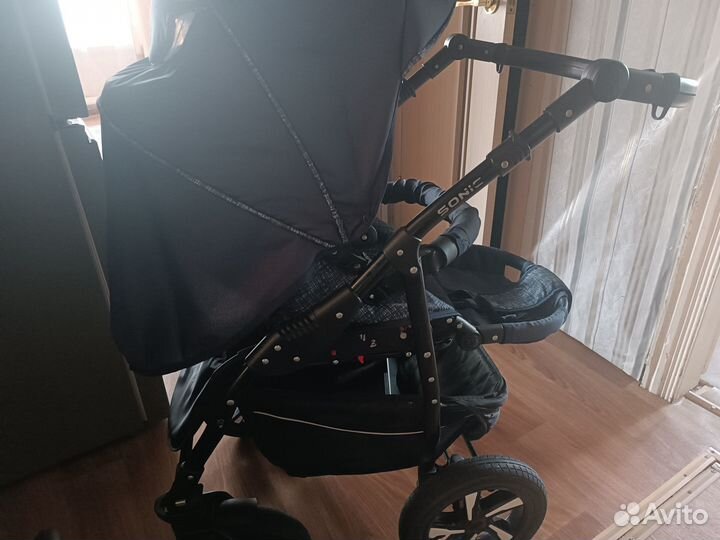 Детская коляска 3в 1