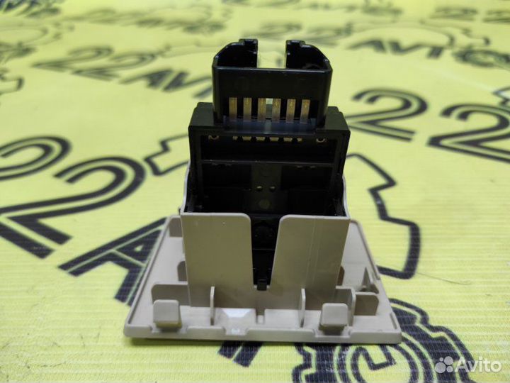 Блок кнопок Lexus Is250 GSE20 4grfse 2006.12