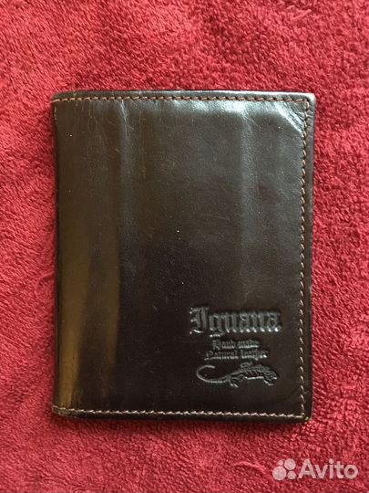 Кошелек для кредитных карт. Фирма Iguana