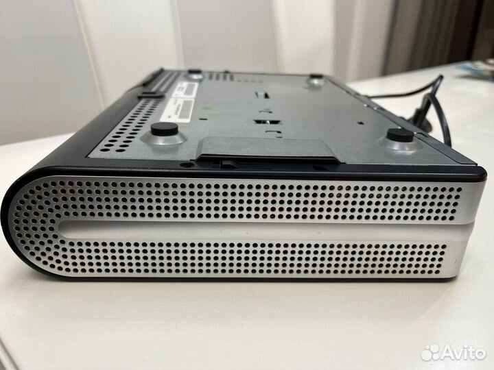 Спутниковый ресивер Sky + HD DRX890-R