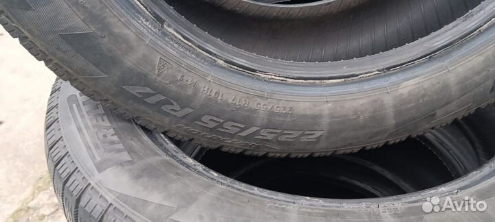 Pirelli Ice Zero FR 225/55 R17