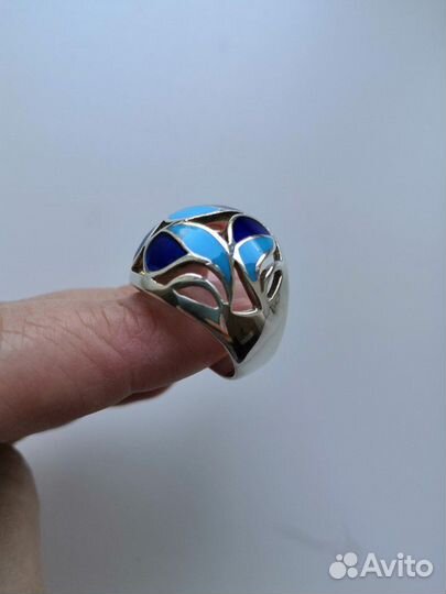 Серебряное кольцо с эмалью