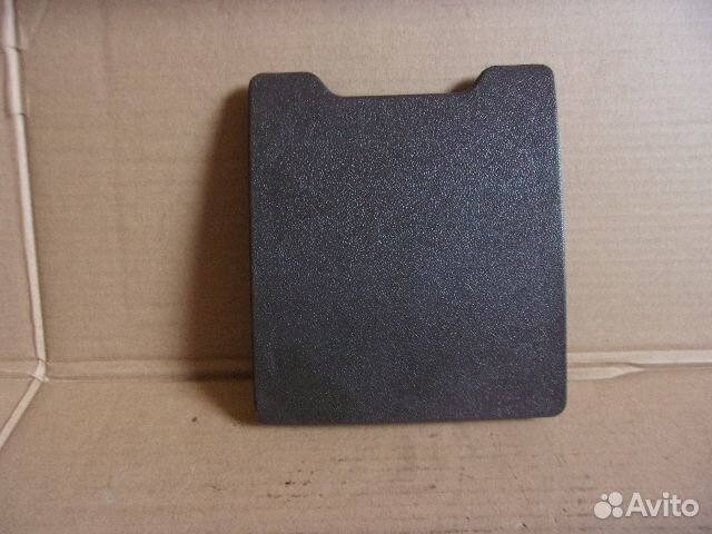 Опель Омега А, 87-93г., крышка предохранителей