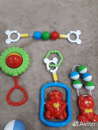 Игрушки погремушки