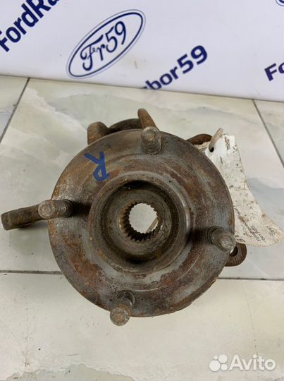 Кулак поворотный передний правый Ford Fusion CBK