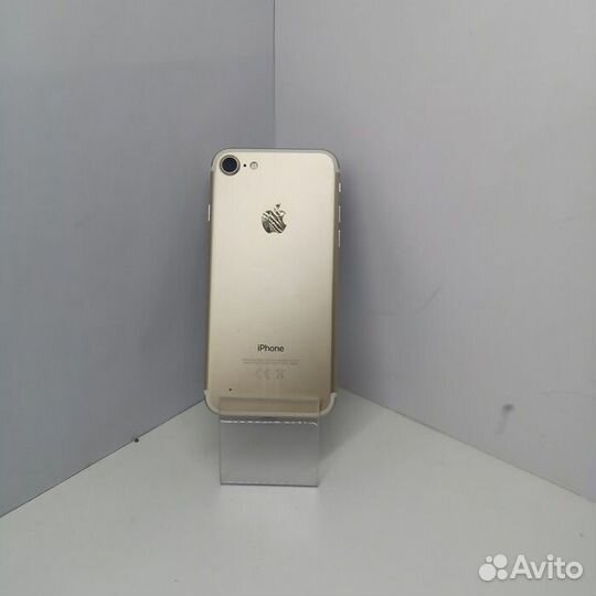 iPhone 7, 32 ГБ