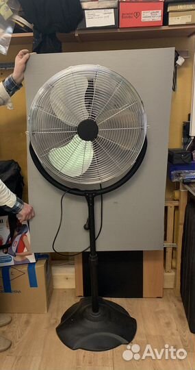 Вентилятор напольный bork