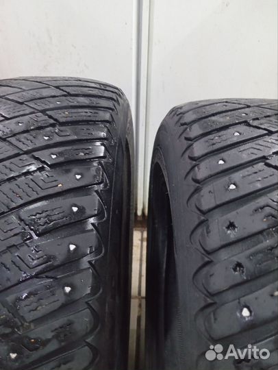 Goodyear UltraGrip 205/55 R16