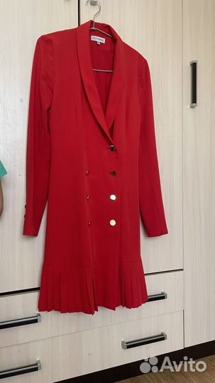 Платье пиджак 42