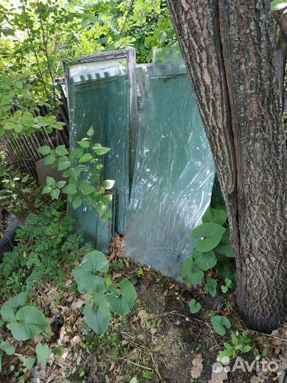 Отдам бесплатно стекло